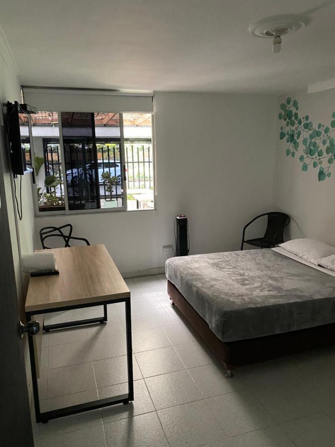 Cocobamboo Hotel Medellin Bagian luar foto