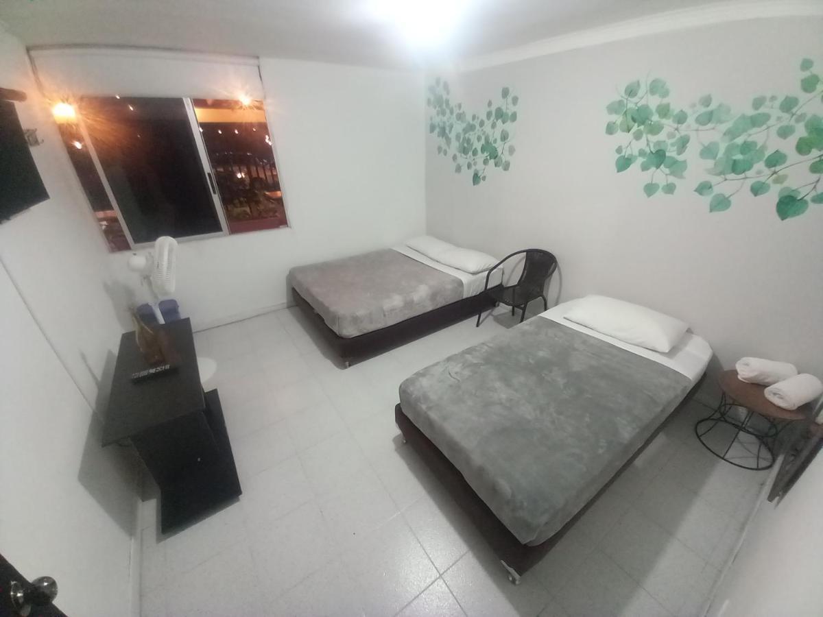 Cocobamboo Hotel Medellin Bagian luar foto